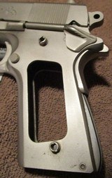 1975 9mm Satin Nickel Combat Commander - 3 of 15