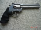 Smith & Wesson Model 617-6 K-Frame target revolver 6 - 3 of 6