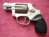 S&W Mod. 331 Air- Lite TI Chiefs Spec. in .32 H&R Magnum with Crimson Trace MINT - 5 of 10