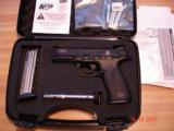 Smith & Wesson Mod. M&P .22 MFG by Carl Walther AS NIB 4