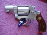 S&W Model 60 No dash MFG 1979 Round Butt Mint 2