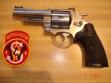 Hard to find S&W Mod.657 .41 Magnum Stainless 4