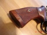 S&W Mod. 29-2 .44 Mag. MFG 1968 All target Opts. Even Coke target Stocks Cased Near mint - 10 of 15