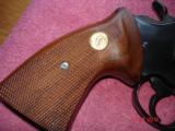 Colt Lawman MK III 4" BBl. NIB MFG 1977 Blue target stocks .357 Mag. - 10 of 14