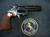 Colt Diamondback Blue 4" BBl. MINT MFG 1976 Target stocks - 2 of 11