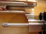 S&W Mod.57 No dash Bright Nickel 4"BBl. MINT in Presentation case MFG 1976 Papers and tools - 7 of 10