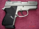 S&W Mod. CS40 Chief's spec. 3 1/4"BBl. MIC Test fired only? Only made for 3- years - 3 of 8