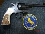 Colt Officers Model Target Near Mint MFG 1926? I-frame .38Spec. 6" BBl. 2nd. Issue Checkered Trigger & Back strap Elk stag Grips - 2 of 15