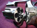 S&W Model 37 Chief's special Airweight Flat latch Bright Nickel MFG 1962 2" BBl. .38 Spec. Cal. Steel Cyl. MINT - 4 of 11