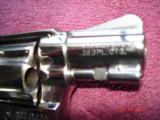 S&W Model 37 Chief's special Airweight Flat latch Bright Nickel MFG 1962 2" BBl. .38 Spec. Cal. Steel Cyl. MINT - 8 of 11