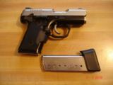Kimber Solo Carry 9m/m
MIB With Crimson trace laser grips Extra Mag. Beautiful El Paso Custom Holster - 4 of 6