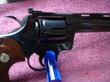 Colt PYTHON
Royal Blue, 6