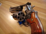 Smith & Wesson Mod. 686 Stainless .357Mag. L-frame, 6" BBL.Near Mint in Box MFG 1983 - 3 of 9