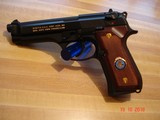 Beretta Model 92F FBI National Academy Spec, Edition 9m/m New in Oak Presentation case - 5 of 8