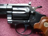 Colt Diamondback Blue .22LR. 4" BBl. MFG in 1981
Mint all Original Revolver Walnut Stocks with Gold Medallions - 8 of 15
