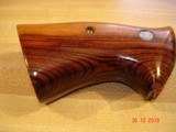 Smith & Wesson L Frame Smooth Goncalo alves Stocks Square Butt Vintage 1967-80 Excellent - 4 of 5