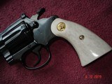 Colt Diamondback1st year Prod. 1966 MIB .22Cal. 4" BBl. Beautiful Elk Stag Stocks and a Pair of Walnut Target Stocks - 3 of 15