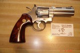 Colt Python Stainless Steel MFG 1992 4"BBl. .357Mag. As New looks unfired Target Coco Bolo Stocks Gold Medallions - 11 of 14