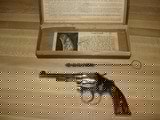 S&W RARE Lady Smith Bright Nickel Mint in its Original box. .22 Long 7-rnds. 3 1/2" BBl. MFG 1920-21 Smooth Walnut Stocks Sq.butt looks unfired? - 1 of 15