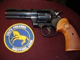 Colt Python MFG 1966 I-frame As New, .357Mag.Cal. 4"BBl. Bright Blue Original Finish, Walnut Target Stocks with Repro Colt Box & papers - 17 of 20