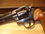 Colt Python MFG 1966 I-frame As New, .357Mag.Cal. 4"BBl. Bright Blue Original Finish, Walnut Target Stocks with Repro Colt Box & papers - 6 of 20