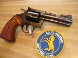 Colt Diamondback .22 LR. Mint 4" BBl. Blue MFG 1970 Checkered Walnut Target Stocks - 2 of 14
