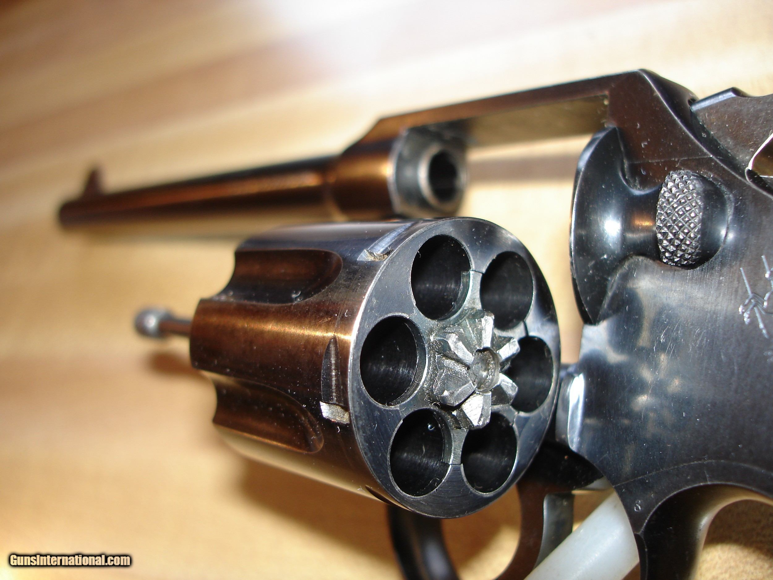 S&W Model of 1905 Hand Ejector .32-20 Win. 5-screw 5BBl Blue Excellent+  k-Frame Walnut Diamond Checkered stocks 1926