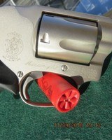 SMITH & WESSON Model 38 - 6 of 15