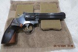 SMITH & WESSON MODEL 17-6
FULLY LUGGED BARREL 22-L/R - 3 of 15