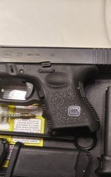 Glock 27 .40 S&W Auto Pistol - 3 of 4