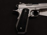 ED BROWN KOBRA CARRY 9MM IN EXCELLENT CONDITION WITH ORIGINAL SOFT CASE, EXTRA MAG - 6 of 20