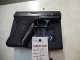 HECKLER
& KOCH P7 9MM IN EXCELLENT CONDITION WITH ORIGINAL CASE + MANUAL - 4 of 20