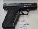 HECKLER
& KOCH P7 9MM IN EXCELLENT CONDITION WITH ORIGINAL CASE + MANUAL - 6 of 20