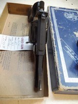 SMITH & WESSON MODEL 27 NO DASH, .357 MAGNUM 3.5" BARREL WITH BOX, IN EXCELLENT CONDITION - 18 of 20