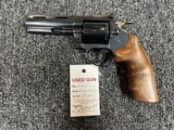 Colt Diamondback .38spl. 4” barrel w/ original grips - 1 of 5