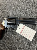 Colt Diamondback .38spl. 4” barrel w/ original grips - 5 of 5