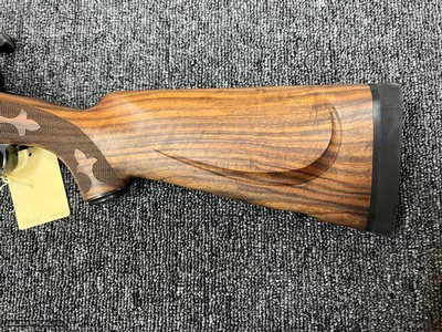Winchester 70 Super Grade AAA French Walnut 7mm Rem Mag 26” barrel NIB - Image 3 of 9
