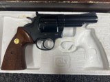 Colt Trooper Mk III .22 LR 4” w/ box Like new - 3 of 6