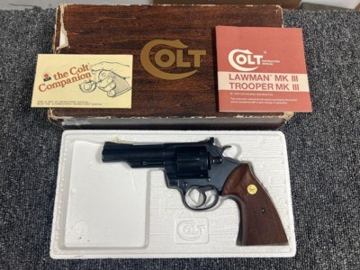 Colt Trooper Mk III .22 LR 4” w/ box Like new
