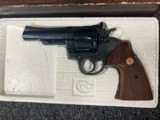 Colt Trooper Mk III .22 LR 4” w/ box Like new - 2 of 6