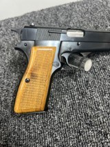 Excellent Browning Hi Power 9mm Mfg 1971 w/ 2 mags - 4 of 5