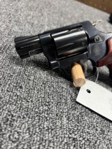 Smith & Wesson 36-9 Lady Smith .38 spl w/ case - 5 of 6