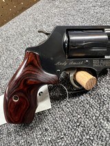 Smith & Wesson 36-9 Lady Smith .38 spl w/ case - 4 of 6