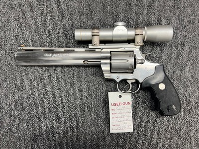 Colt Anaconda .44 Mag 8" Barrel w/ Leupold M8 2x