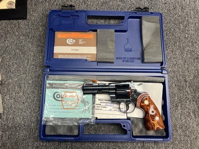 Rare Like New Colt Python Elite .357 mag with 4