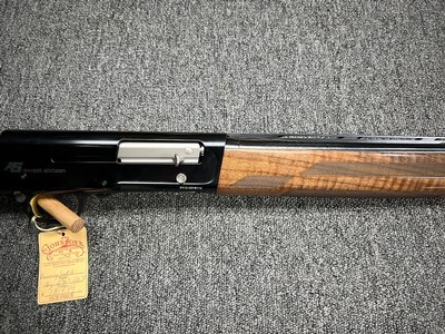 NIB Browning A5 Sweet Sixteen 16ga. 26