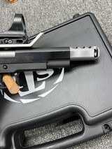 STI Staccato Trubor 5.0 9mm w/ C-more sight and Box - 6 of 7