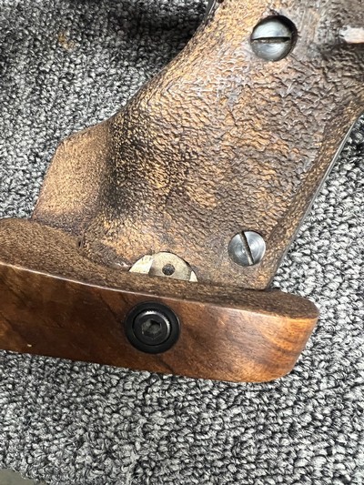 French Unique DES/32U .32 S&W Long Wadcutter Target Pistol w/ case, 2 mags, extra barrel weight - Image 3 of 6