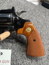 Colt Diamondback .22lr 4