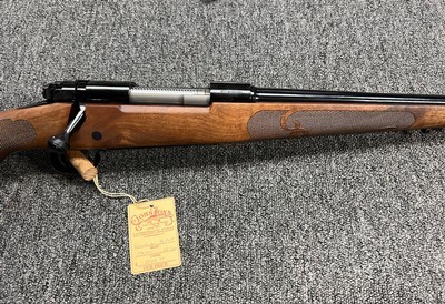 Winchester 70 Featherweight .270 Win (New in box) - Image 6 of 8